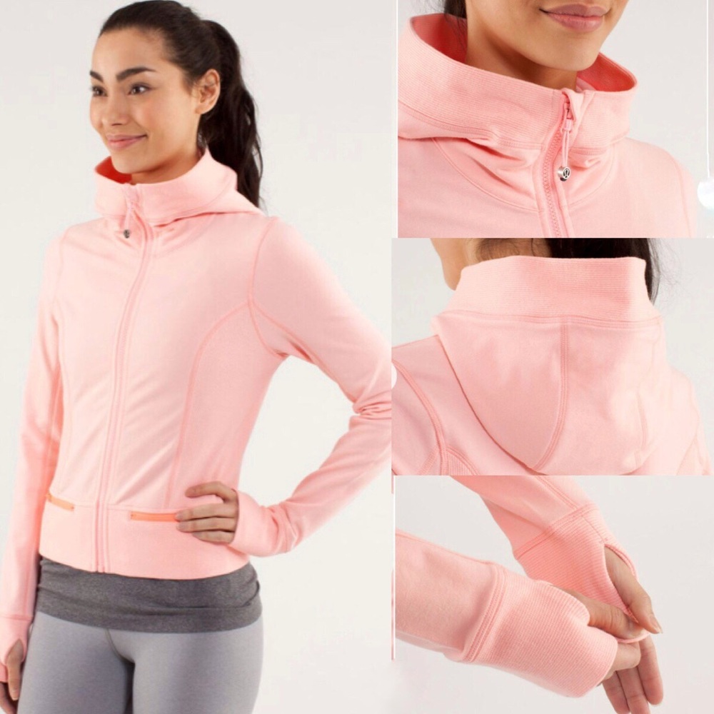 LULULEMON Throw Me Over HOODIE
Bleached Coral
